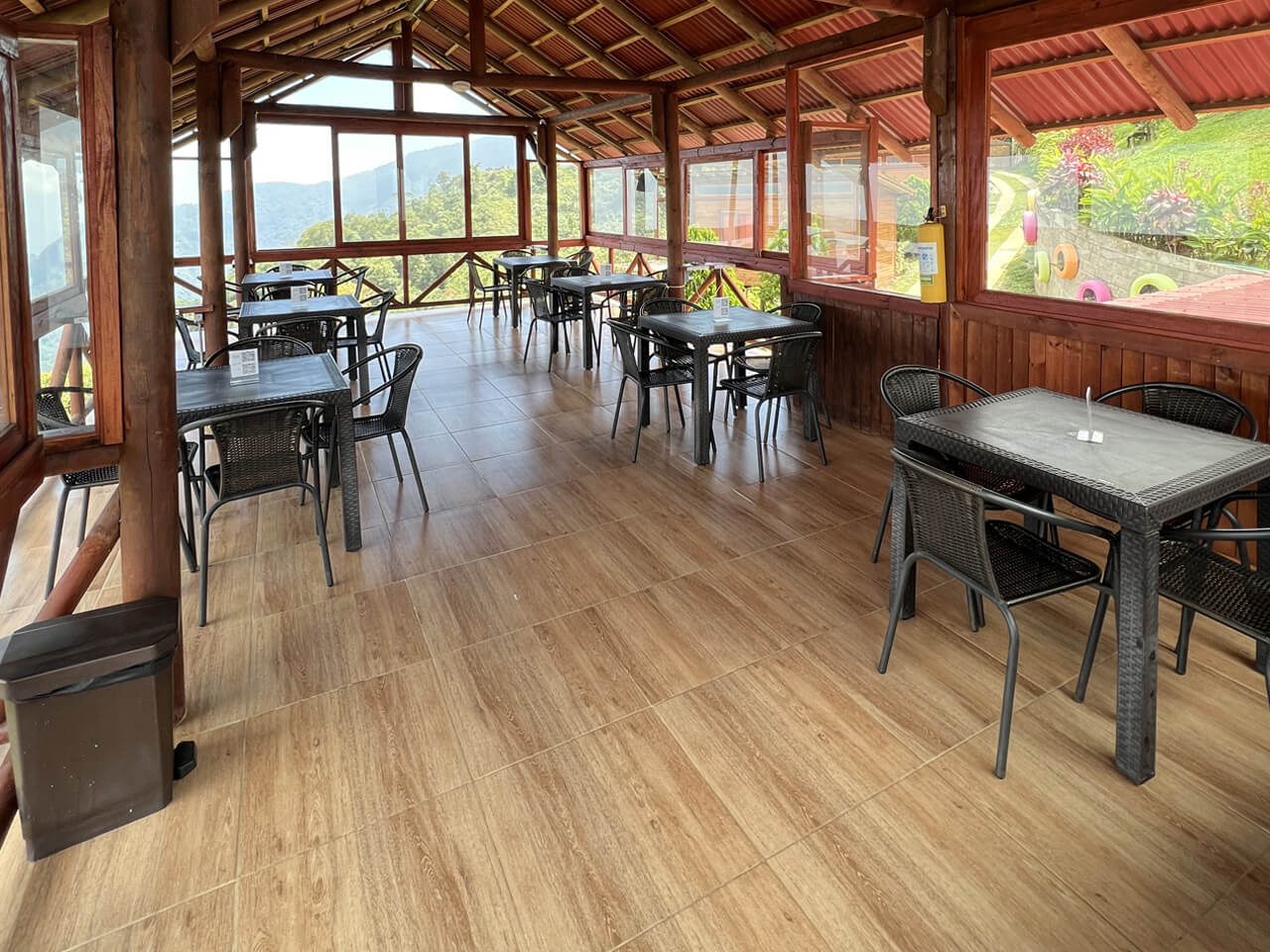 AMBIENTES IMAGEN GRANDE-restaurante1